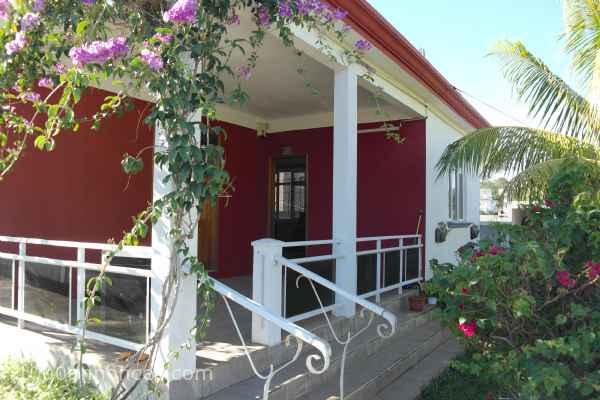 Albion location villa 3 chambres 